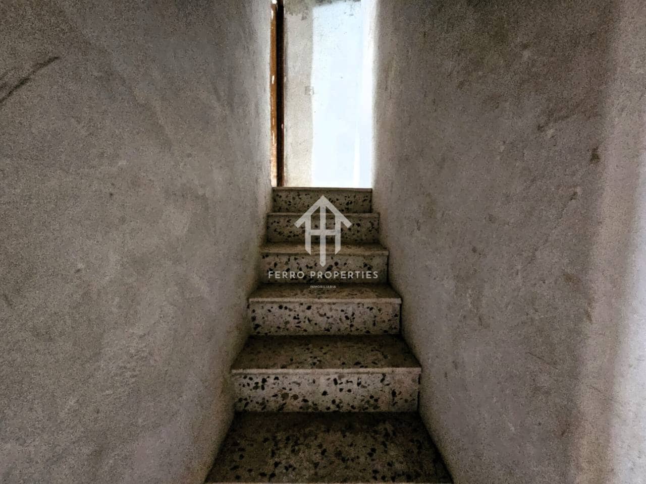 5 soveværelse Lejlighed til salg i Salar med garage - € 33.000 (Ref: 9152677)