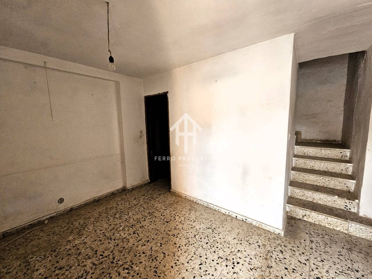 5 soveværelse Lejlighed til salg i Salar med garage - € 33.000 (Ref: 9152677)