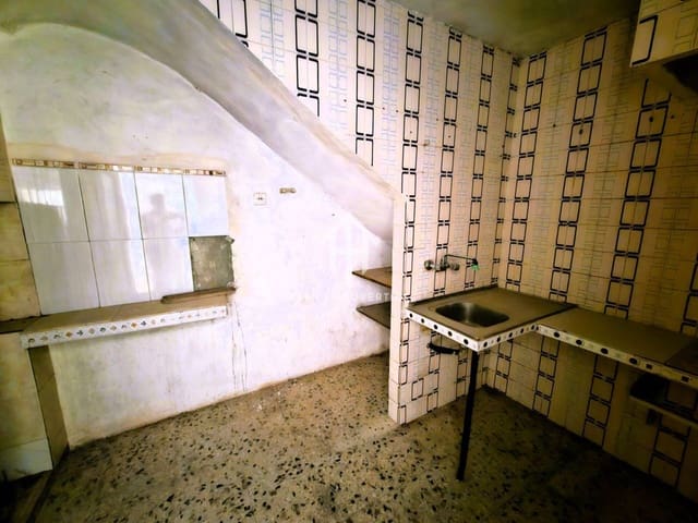 5 makuuhuone Huoneisto myytävänä paikassa Salar mukana 
autotalli - 33 000 € (Ref: 9152677)