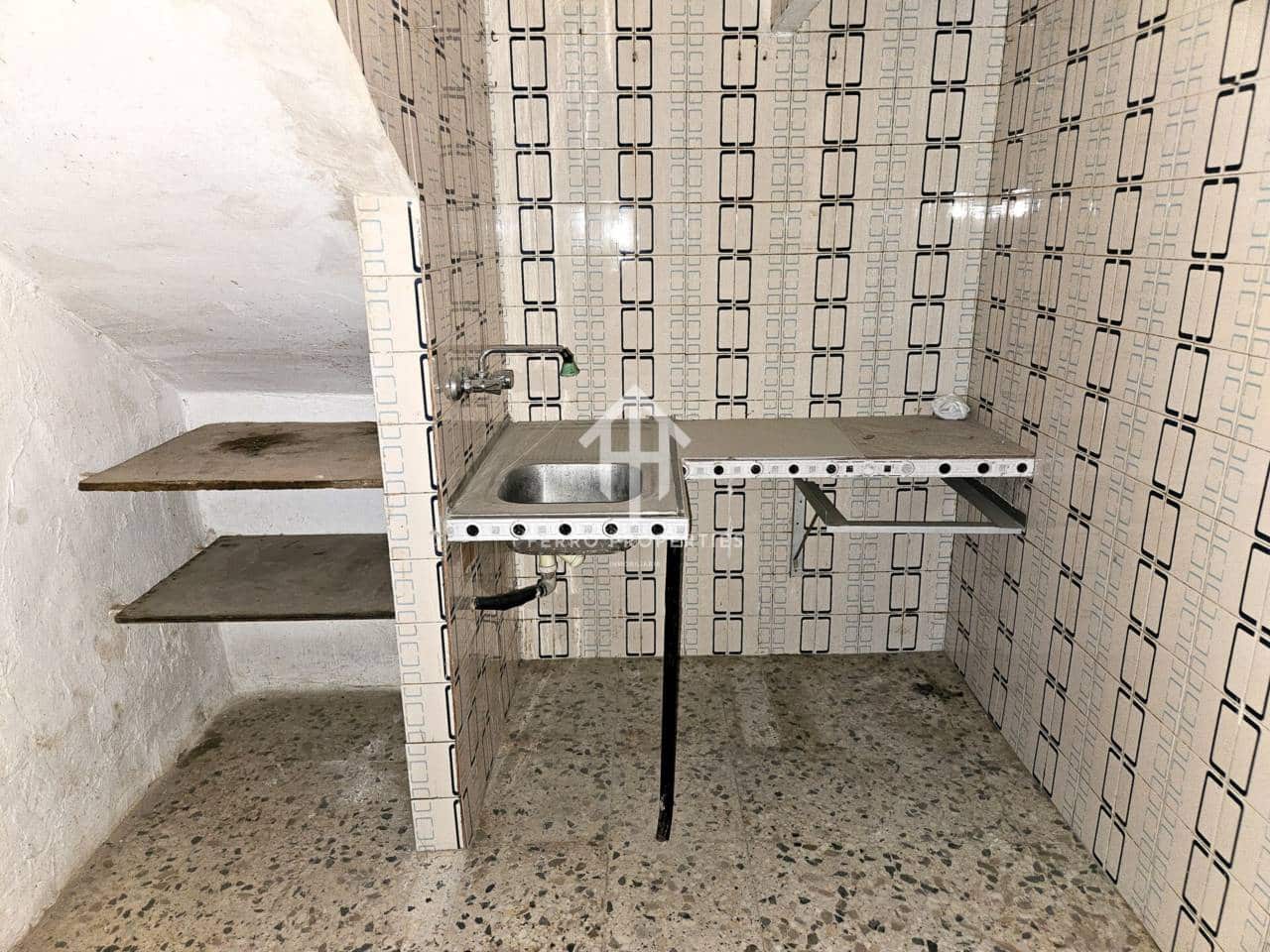 5 soveværelse Lejlighed til salg i Salar med garage - € 33.000 (Ref: 9152677)