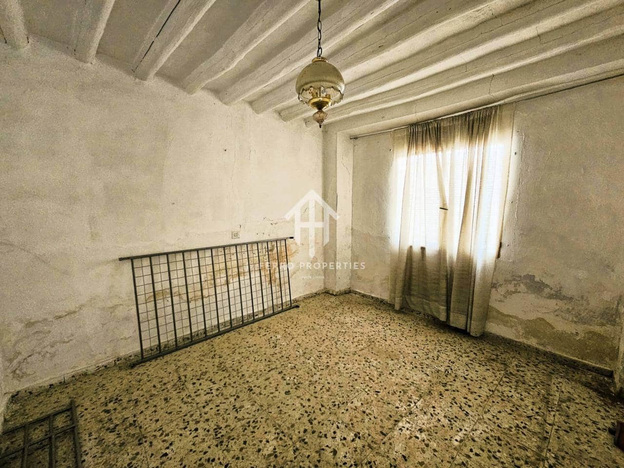 5 soveværelse Lejlighed til salg i Salar med garage - € 33.000 (Ref: 9152677)