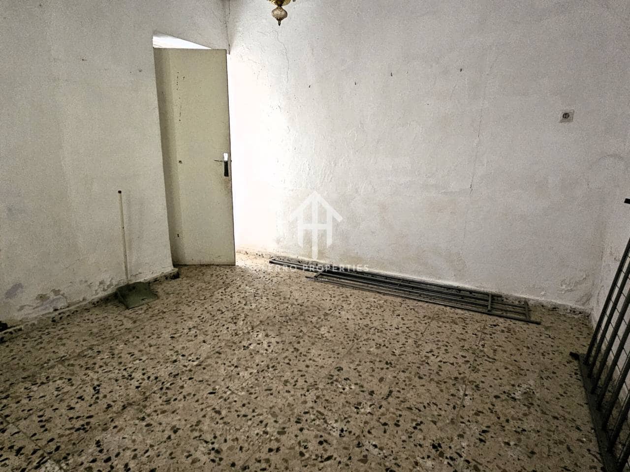 5 soveværelse Lejlighed til salg i Salar med garage - € 33.000 (Ref: 9152677)