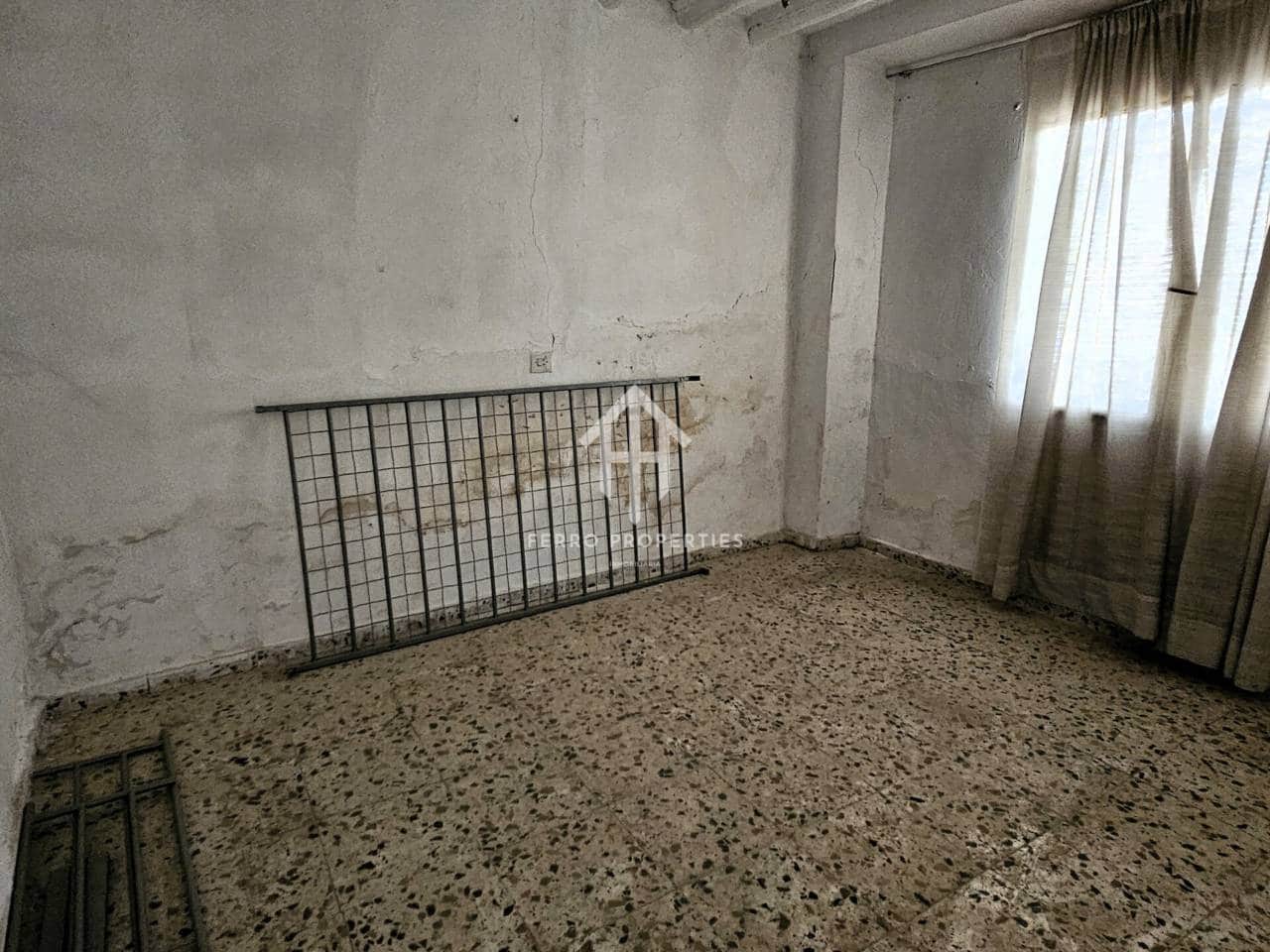 5 soveværelse Lejlighed til salg i Salar med garage - € 33.000 (Ref: 9152677)