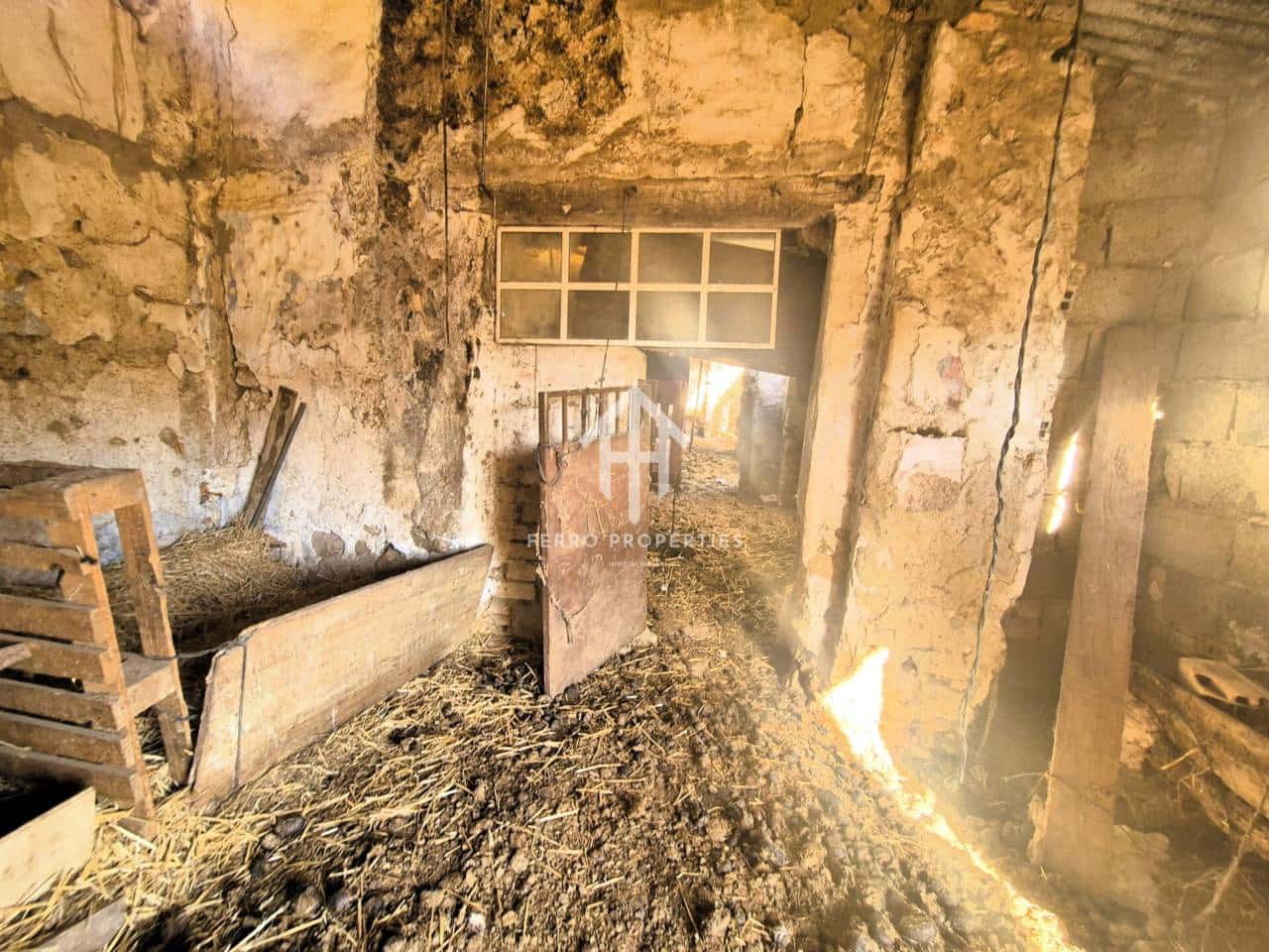 Finca/Country House for sale in Loja - € 150,000 (Ref: 9152678)