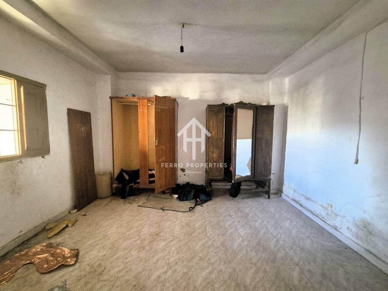 Finca/Country House for sale in Loja - € 150,000 (Ref: 9152678)