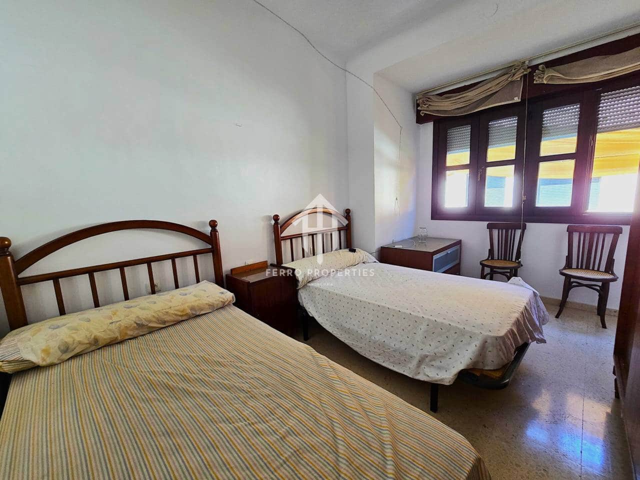 Casa de 5 habitaciones en Salar en venta con garaje - 165.000 € (Ref: 9190728)