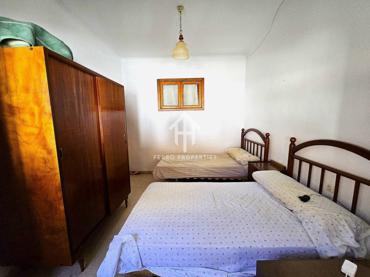 Casa de 5 habitaciones en Salar en venta con garaje - 165.000 € (Ref: 9190728)