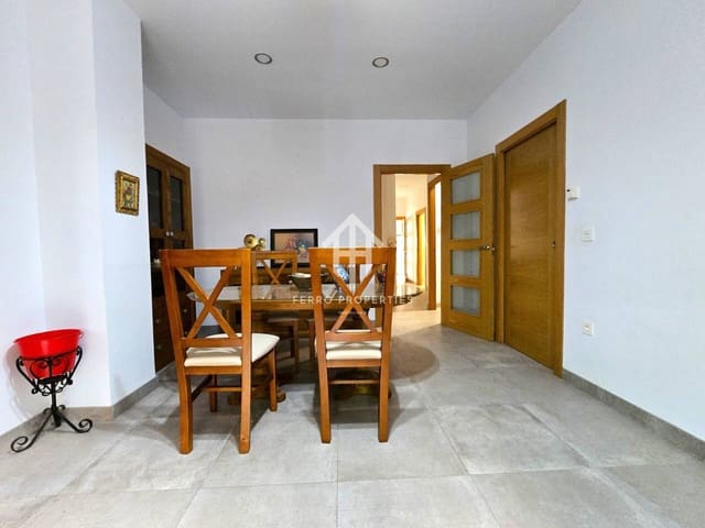 Casa de 5 habitaciones en Salar en venta con garaje - 165.000 € (Ref: 9190728)