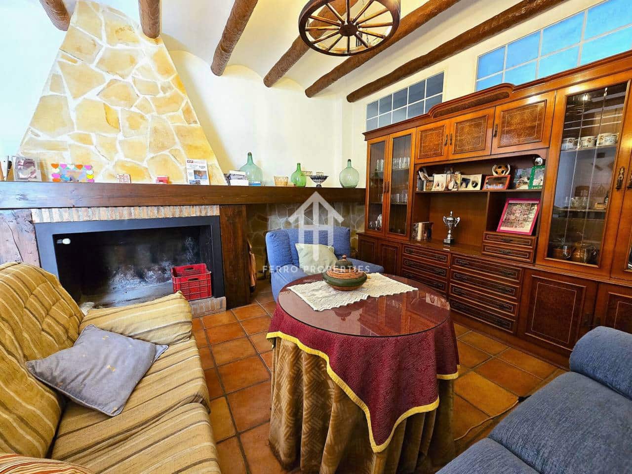 7 chambre Maison de Ville à vendre à Loja avec garage - 224 900 € (Ref: 9200197)