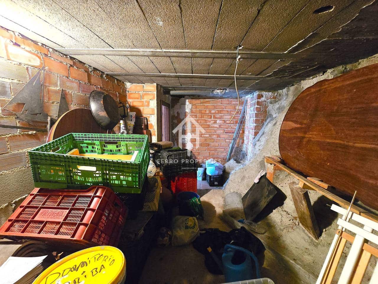 7 chambre Maison de Ville à vendre à Loja avec garage - 224 900 € (Ref: 9200197)