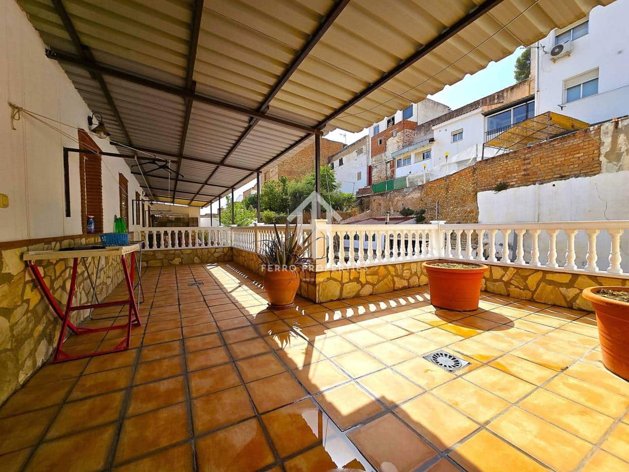 7 chambre Maison de Ville à vendre à Loja avec garage - 224 900 € (Ref: 9200197)