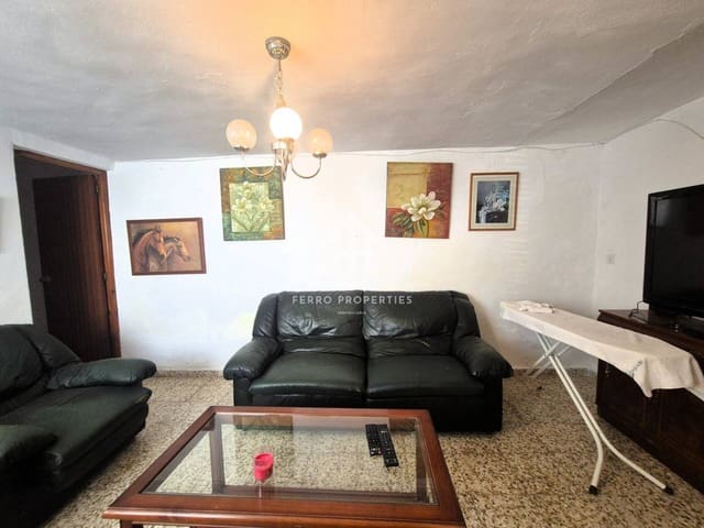 4 soveværelse Byhus til salg i Ventorros de la Laguna, Loja - € 64.900 (Ref: 9235911)