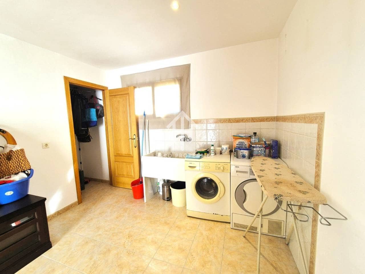 2 bedroom Townhouse for sale in Priego de Cordoba with garage - € 162,900 (Ref: 9242514)