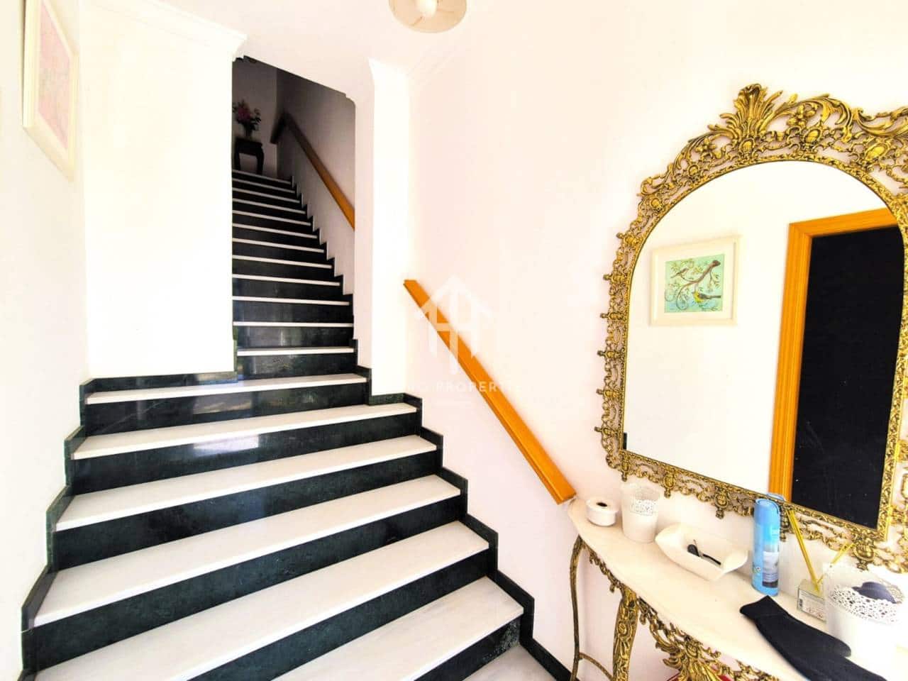 2 bedroom Townhouse for sale in Priego de Cordoba with garage - € 162,900 (Ref: 9242514)