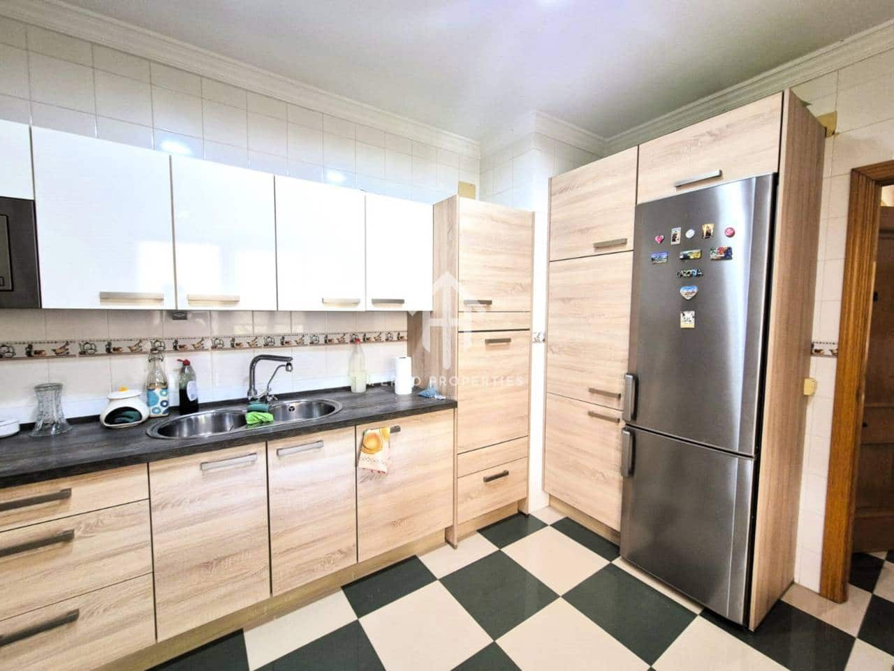 2 bedroom Townhouse for sale in Priego de Cordoba with garage - € 162,900 (Ref: 9242514)