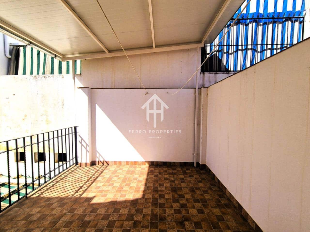 2 bedroom Townhouse for sale in Priego de Cordoba with garage - € 162,900 (Ref: 9242514)