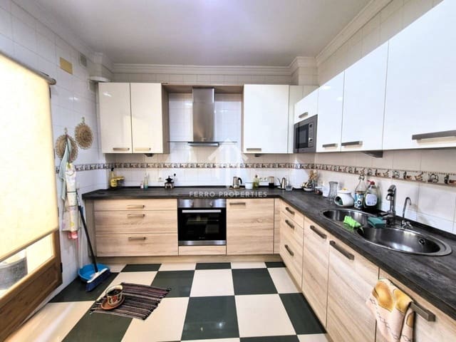 2 soverom Hus til salgs i Priego de Córdoba med garasje - € 162 900 (Ref: 9242514)