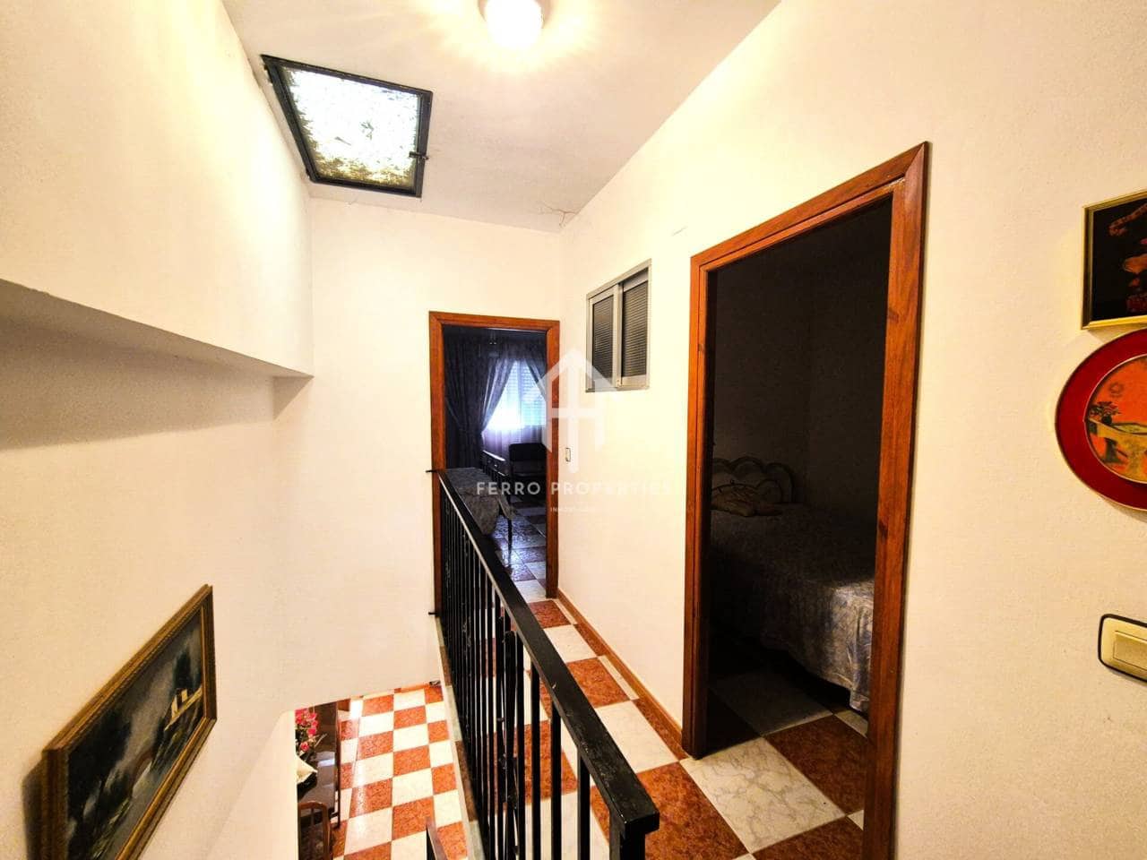 4 bedroom Townhouse for sale in Algarinejo - € 49,900 (Ref: 9242515)