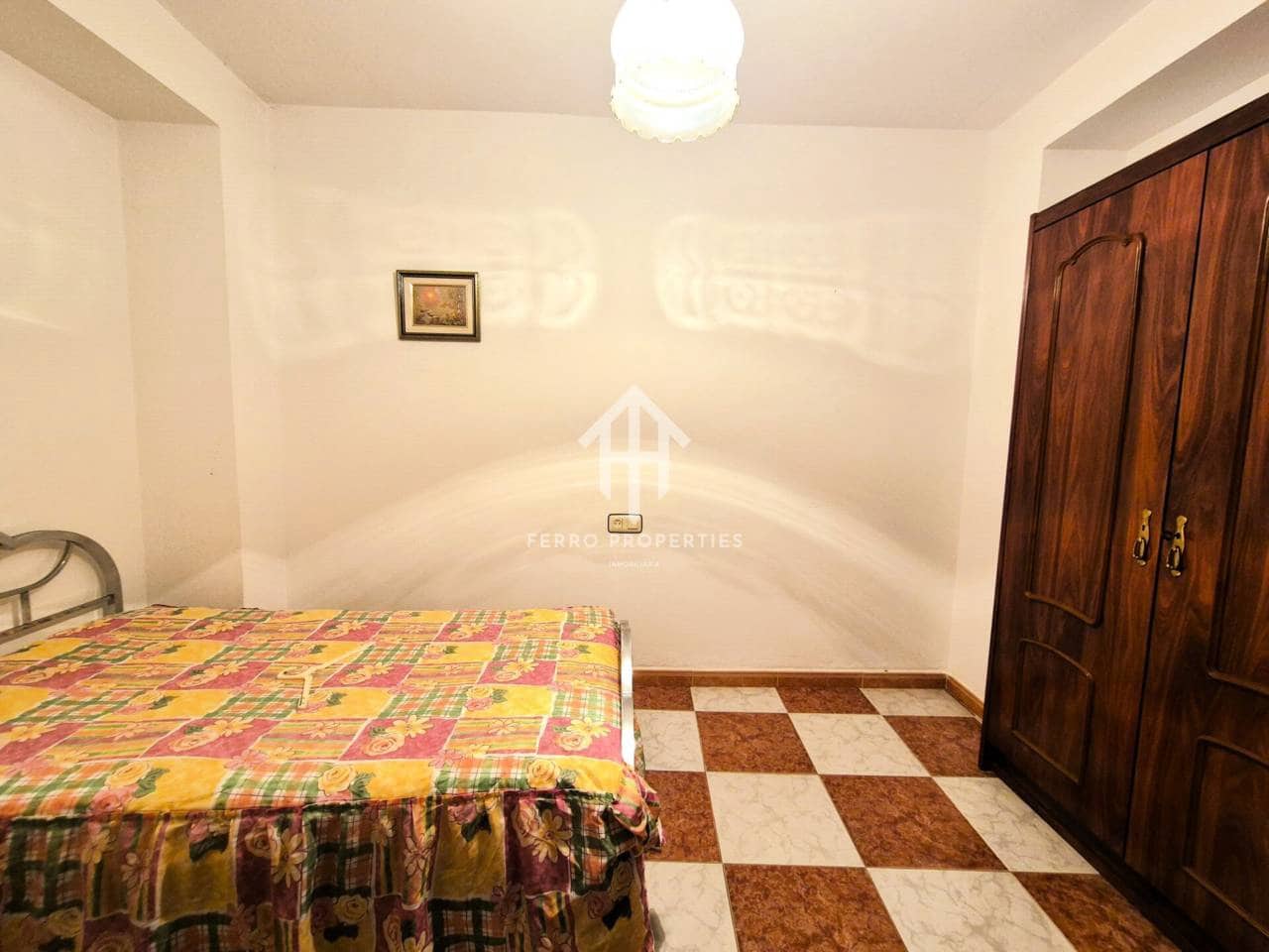 4 bedroom Townhouse for sale in Algarinejo - € 49,900 (Ref: 9242515)