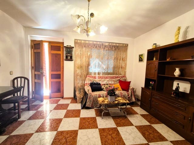 4 soverom Hus til salgs i Algarinejo - € 49 900 (Ref: 9242515)