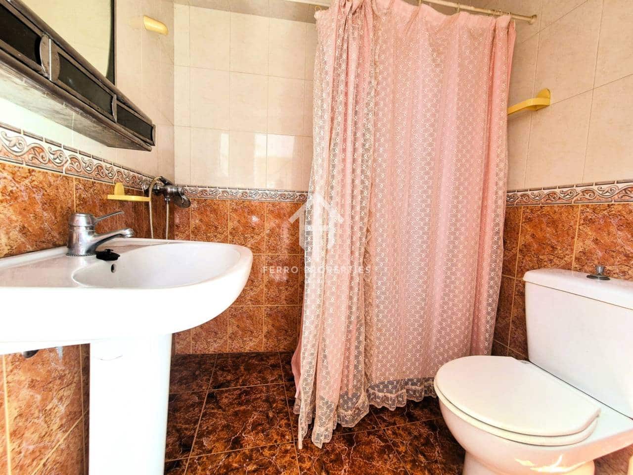 4 bedroom Townhouse for sale in Algarinejo - € 49,900 (Ref: 9242515)