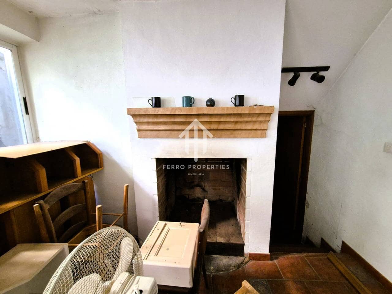 9 bedroom Townhouse for sale in Loja - € 90,000 (Ref: 9242516)