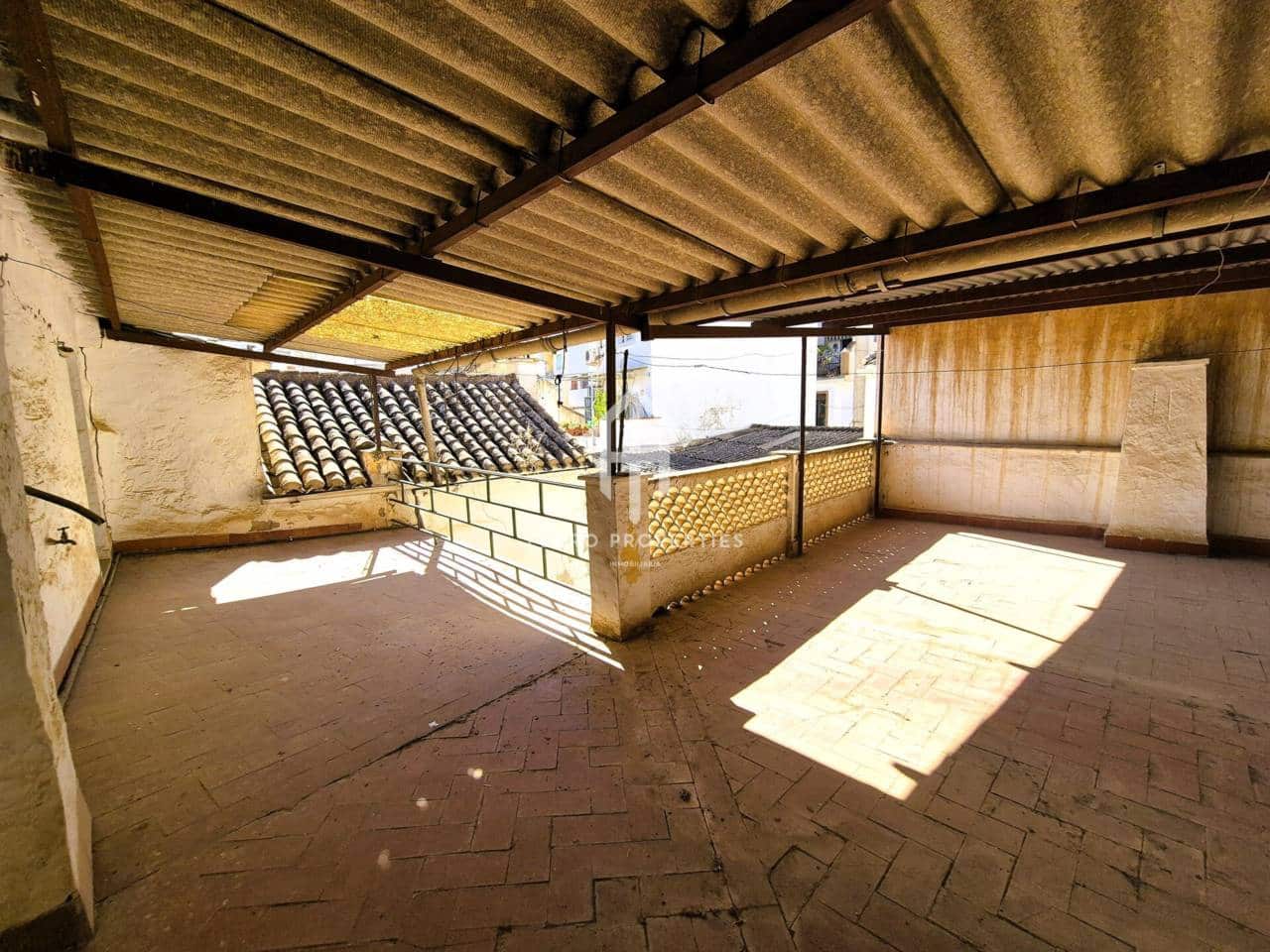 9 bedroom Townhouse for sale in Loja - € 90,000 (Ref: 9242516)