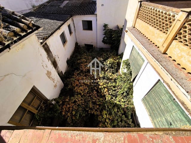 9 soveværelse Byhus til salg i Loja - € 90.000 (Ref: 9242516)