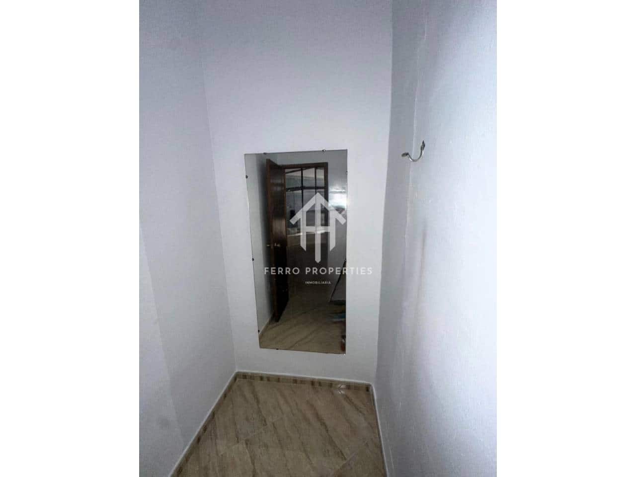 2 soverom Kommersiell til salgs i Loja - € 49 900 (Ref: 9246210)