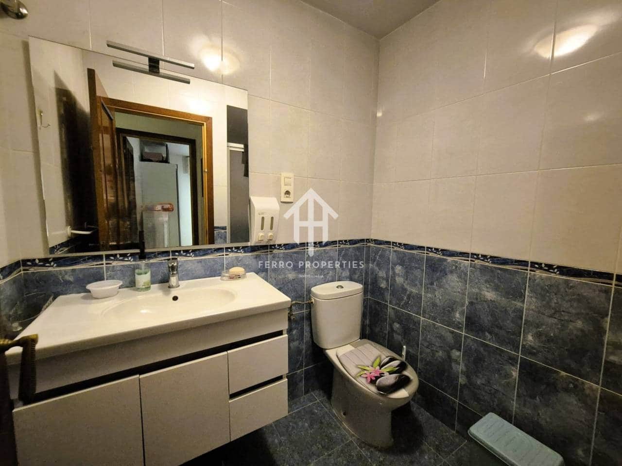 4 bedroom Townhouse for sale in Loja - € 90,000 (Ref: 9251663)