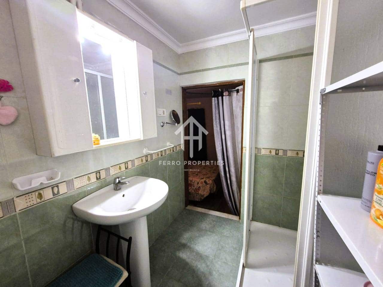 4 bedroom Townhouse for sale in Loja - € 90,000 (Ref: 9251663)