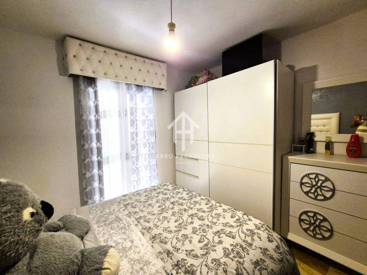 4 bedroom Townhouse for sale in Loja - € 90,000 (Ref: 9251663)