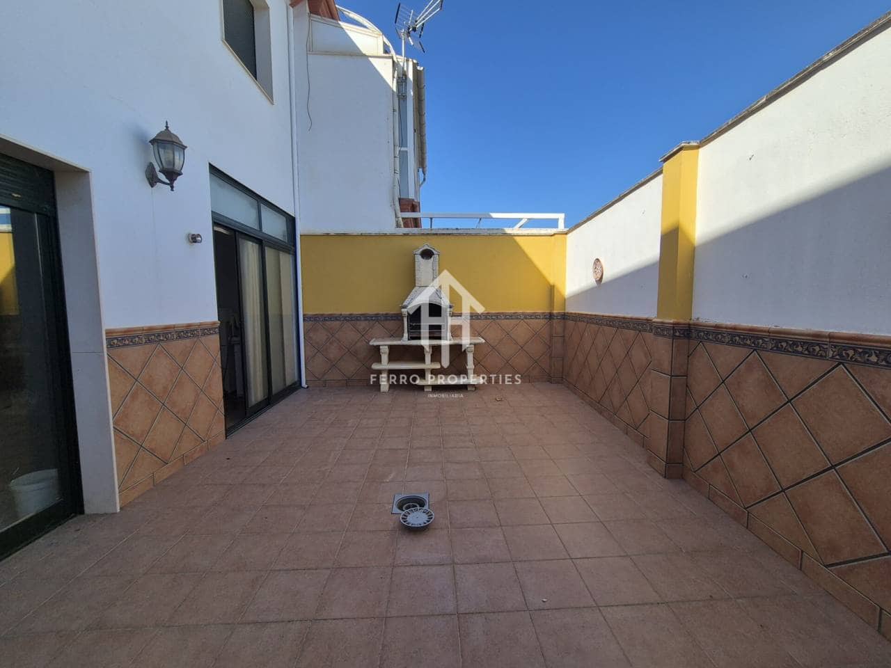 3 soverom Hus til salgs i Priego de Cordoba med garasje - € 180 000 (Ref: 9284904)