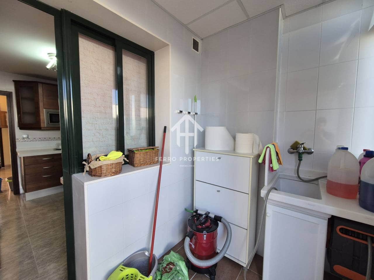 3 soverom Hus til salgs i Priego de Cordoba med garasje - € 180 000 (Ref: 9284904)