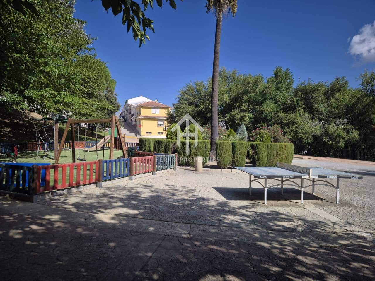 3 soverom Hus til salgs i Priego de Cordoba med garasje - € 180 000 (Ref: 9284904)