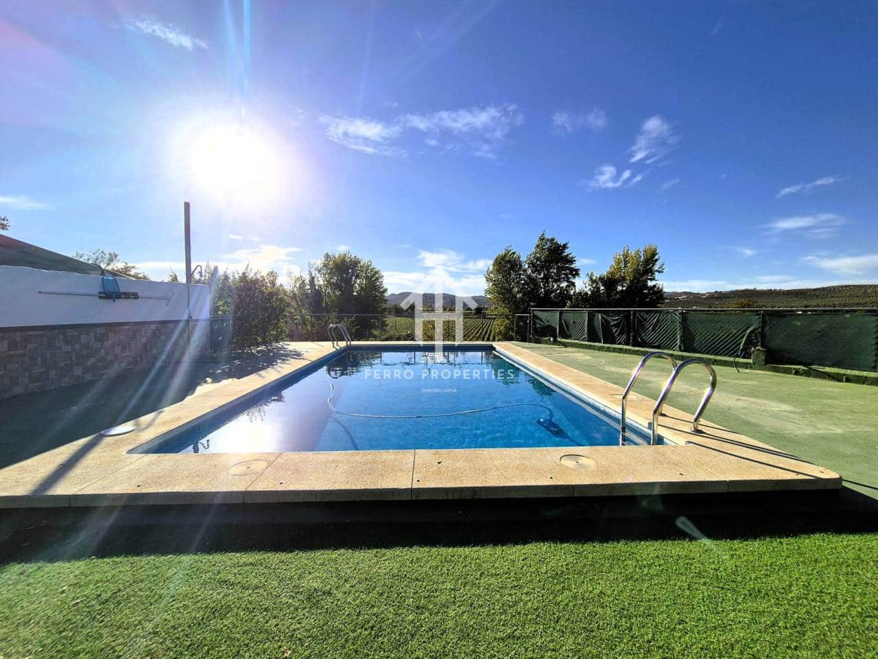 3 soverom Finca/Herregård til salgs i Loja med svømmebasseng - € 280 000 (Ref: 9294175)