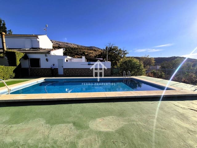 3 soverom Finca/Herregård til salgs i Loja med svømmebasseng - € 280 000 (Ref: 9294175)