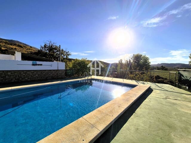 3 soverom Finca/Herregård til salgs i Loja med svømmebasseng - € 280 000 (Ref: 9294175)