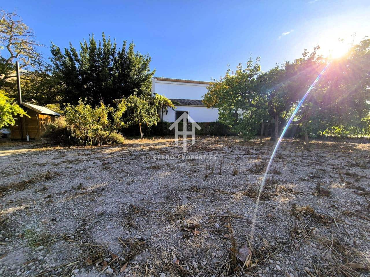 3 soverom Finca/Herregård til salgs i Loja med svømmebasseng - € 280 000 (Ref: 9294175)