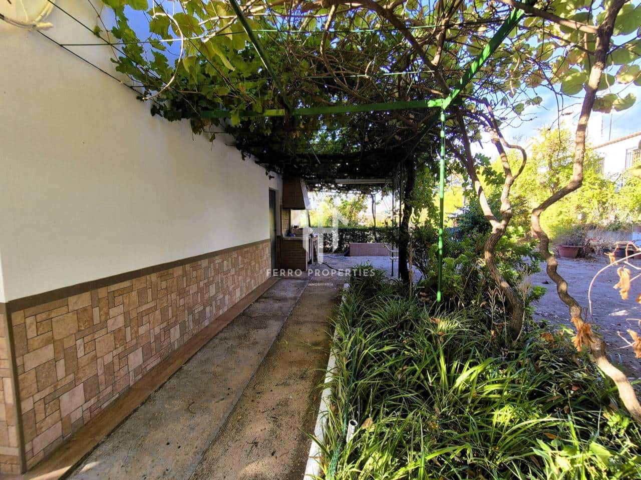 3 soverom Finca/Herregård til salgs i Loja med svømmebasseng - € 280 000 (Ref: 9294175)