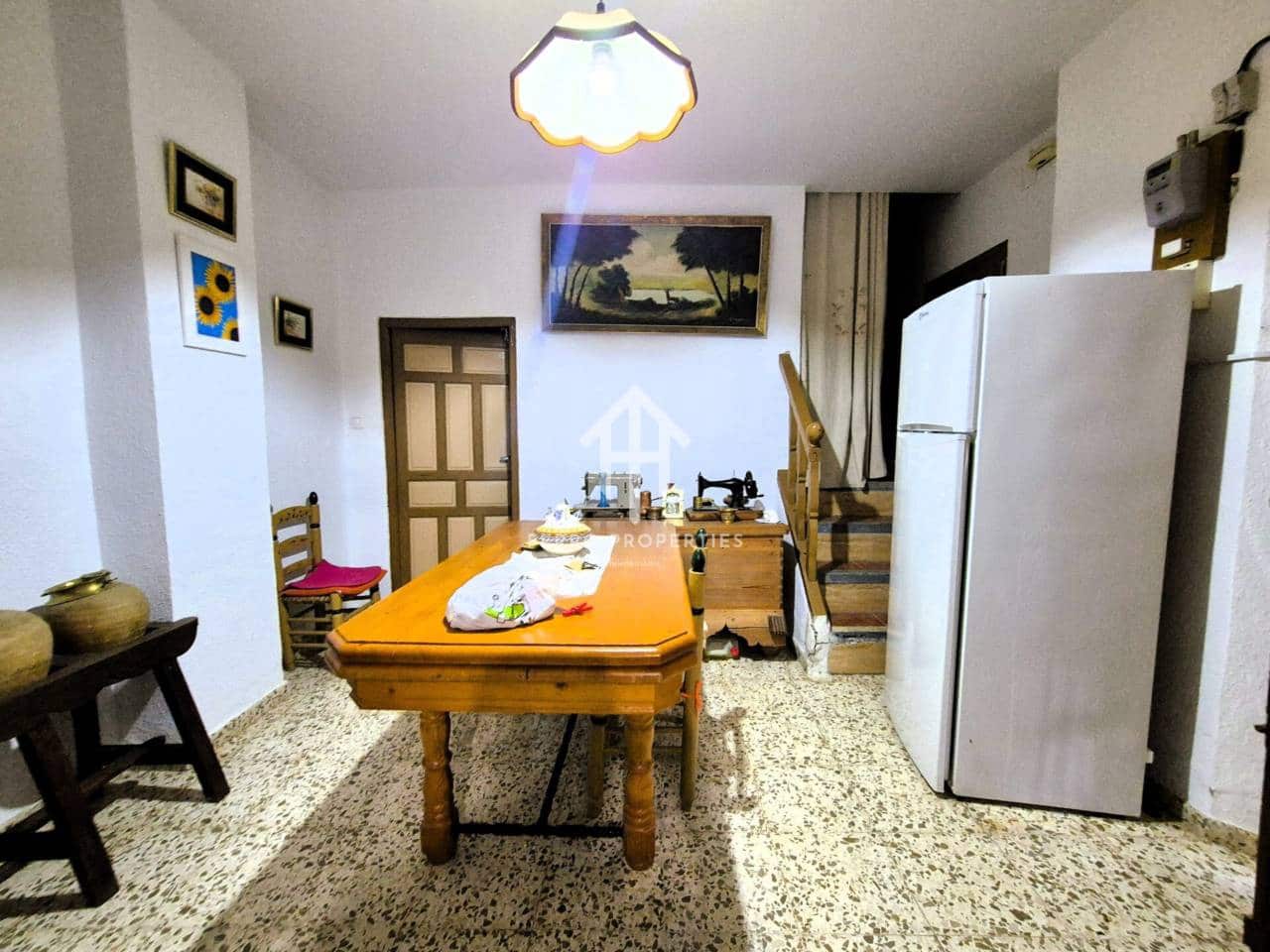 3 soverom Finca/Herregård til salgs i Loja med svømmebasseng - € 280 000 (Ref: 9294175)