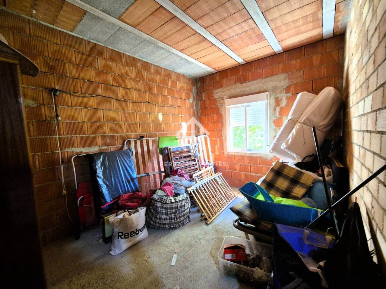 3 soverom Finca/Herregård til salgs i Loja med svømmebasseng - € 280 000 (Ref: 9294175)