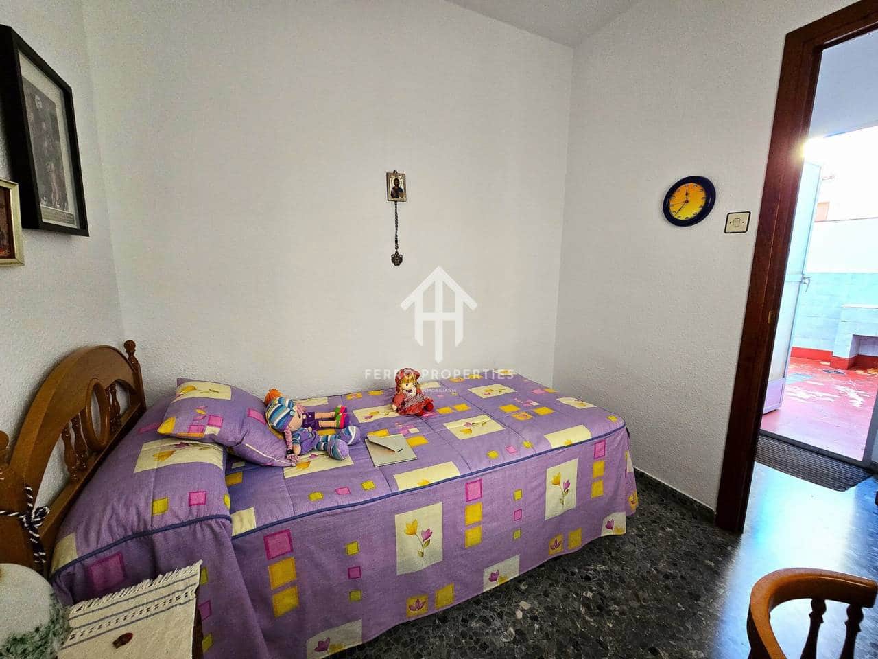 7 makuuhuone Asunto myytävänä paikassa Loja - 53 000 € (Ref: 9302942)