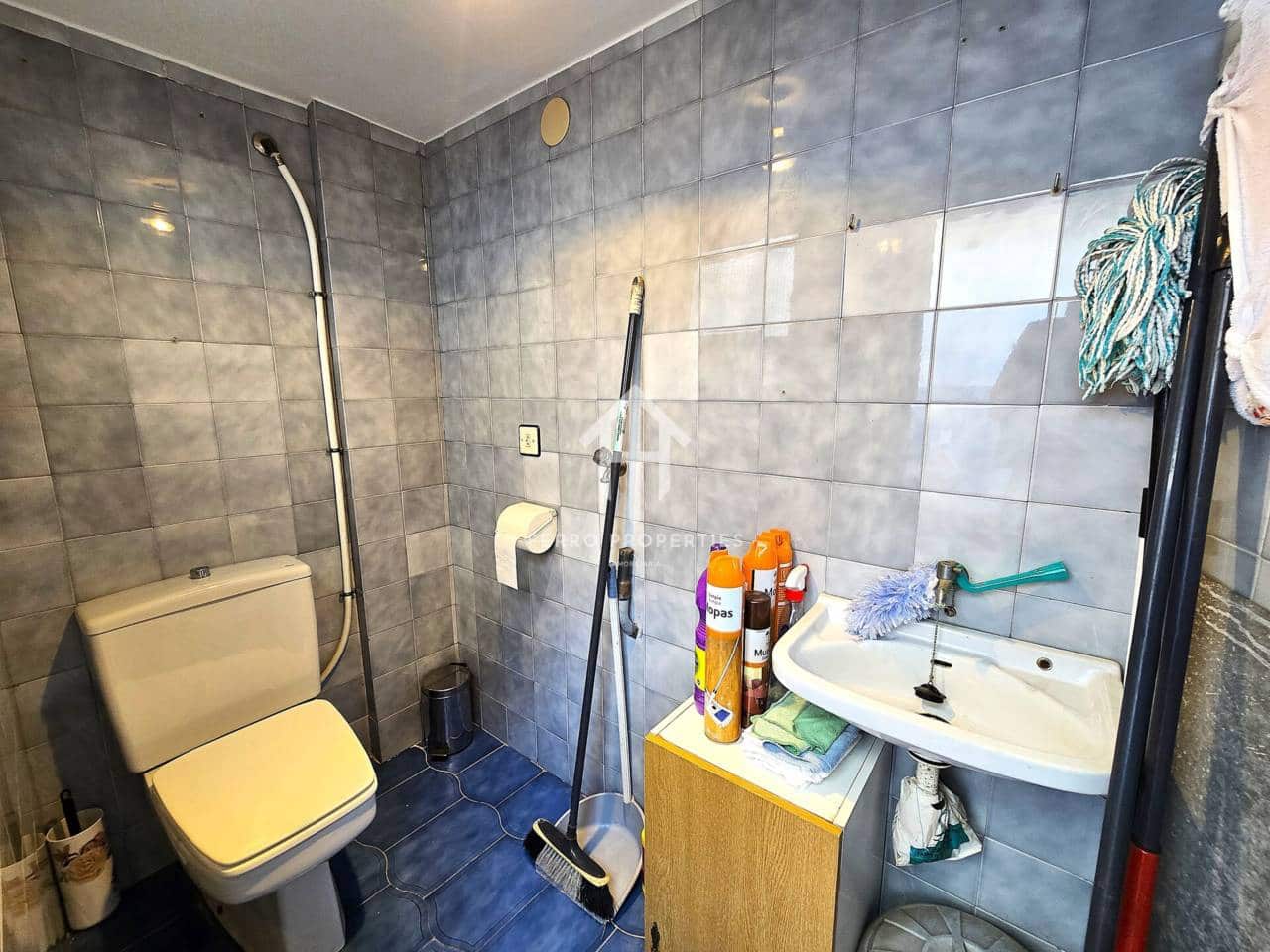 7 makuuhuone Asunto myytävänä paikassa Loja - 53 000 € (Ref: 9302942)