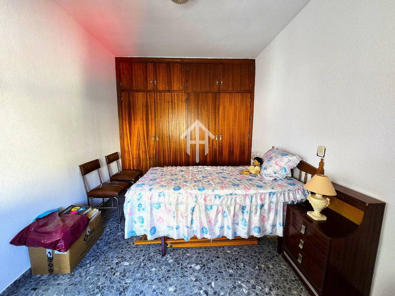 7 makuuhuone Asunto myytävänä paikassa Loja - 53 000 € (Ref: 9302942)