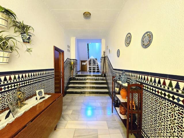 7 slaapkamer Flat te koop in Loja - € 53.000 (Ref: 9302942)