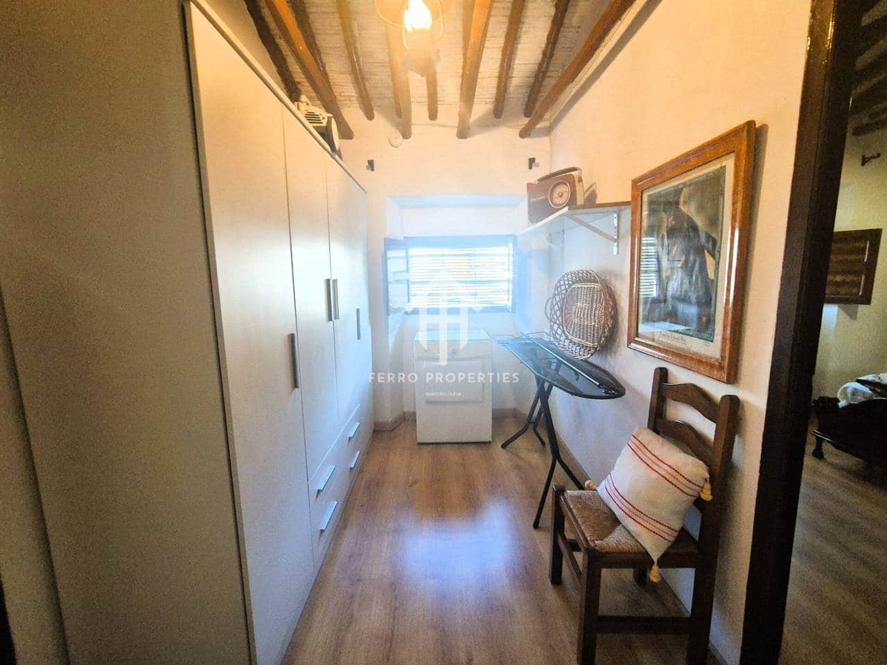 5 soveværelse Byhus til salg i Salar med swimmingpool - € 219.900 (Ref: 9332901)