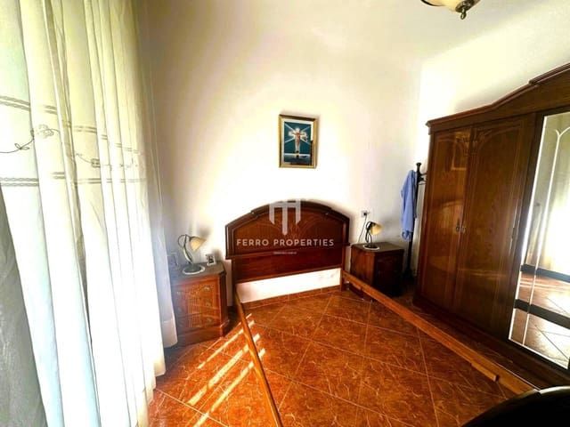 7 soveværelse Byhus til salg i Salar med garage - € 110.000 (Ref: 9332902)