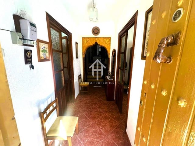 7 soveværelse Byhus til salg i Salar med garage - € 110.000 (Ref: 9332902)