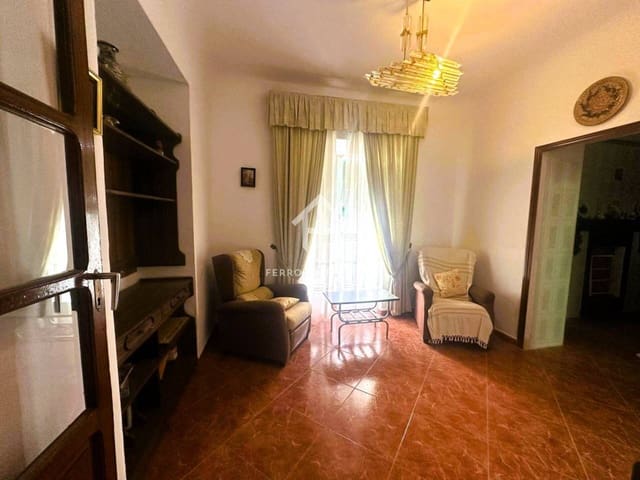 7 soveværelse Byhus til salg i Salar med garage - € 110.000 (Ref: 9332902)